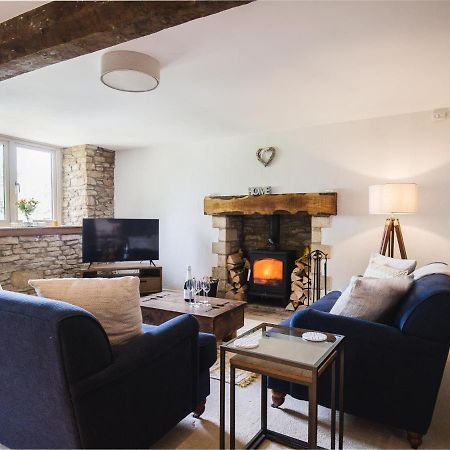 Field View Cirencester Exterior foto